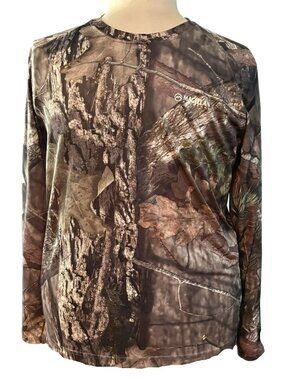 Magellan Outdoor Hunt Gear Men's L Camo Mossy Oak Long Sleeve T Logo